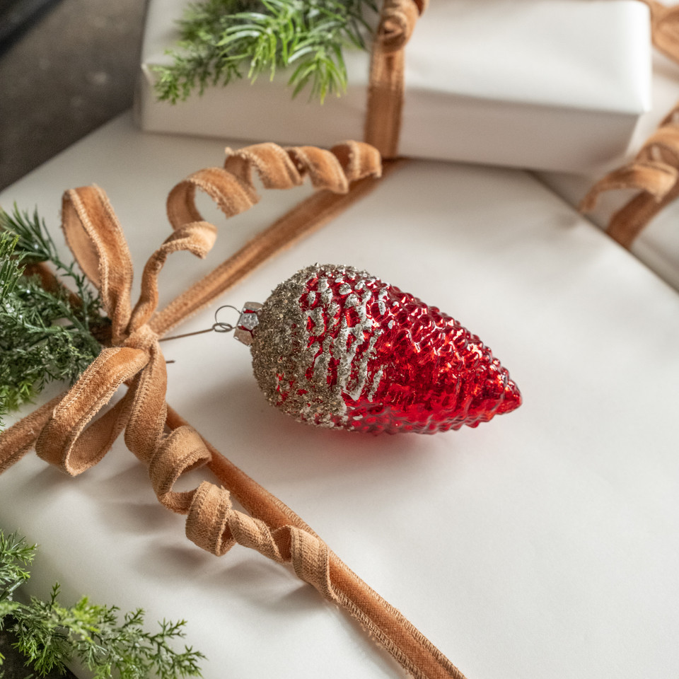 4.5" RED PINECONE W/ SILVER GLITTER ORNAMENT