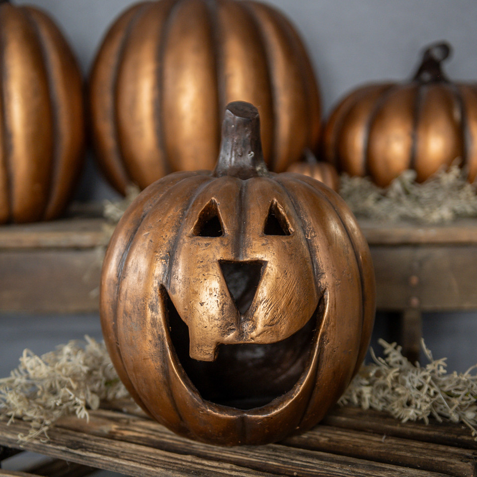 11.5" GOLD BIG MOUTH PUMPKIN