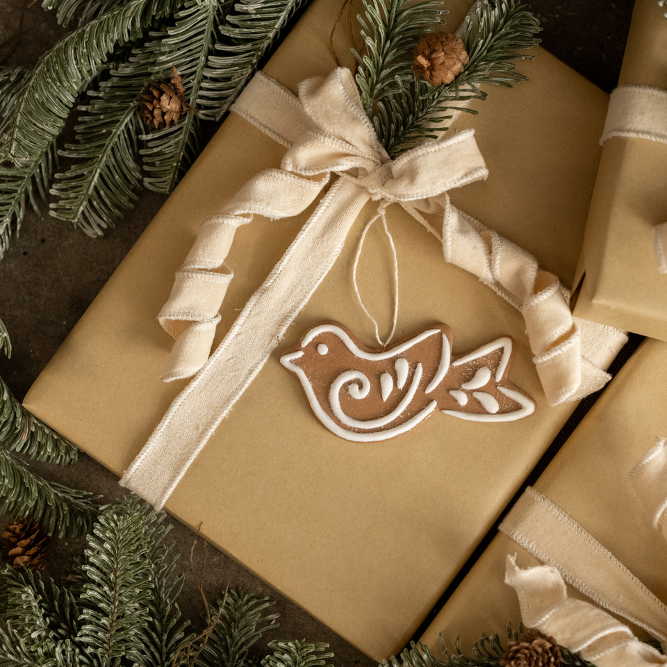 GINGERBREAD BIRD ORNAMENT