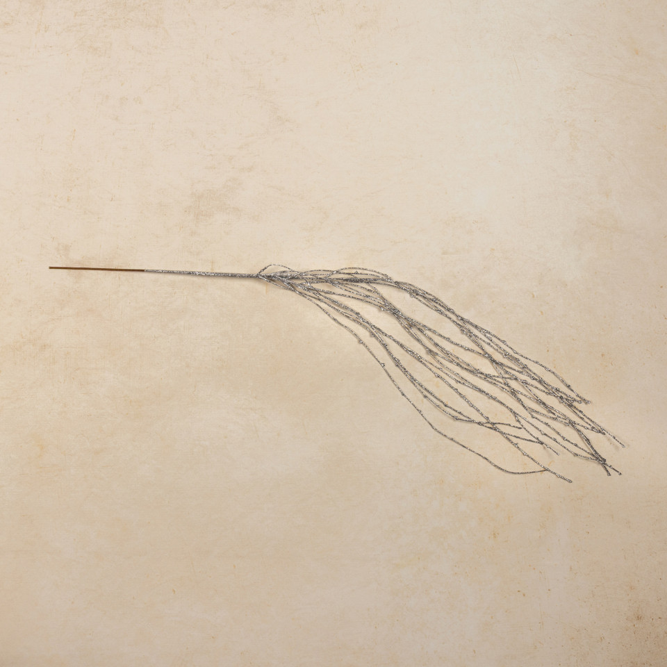 GLITTERED SILVER DRAPING PICK