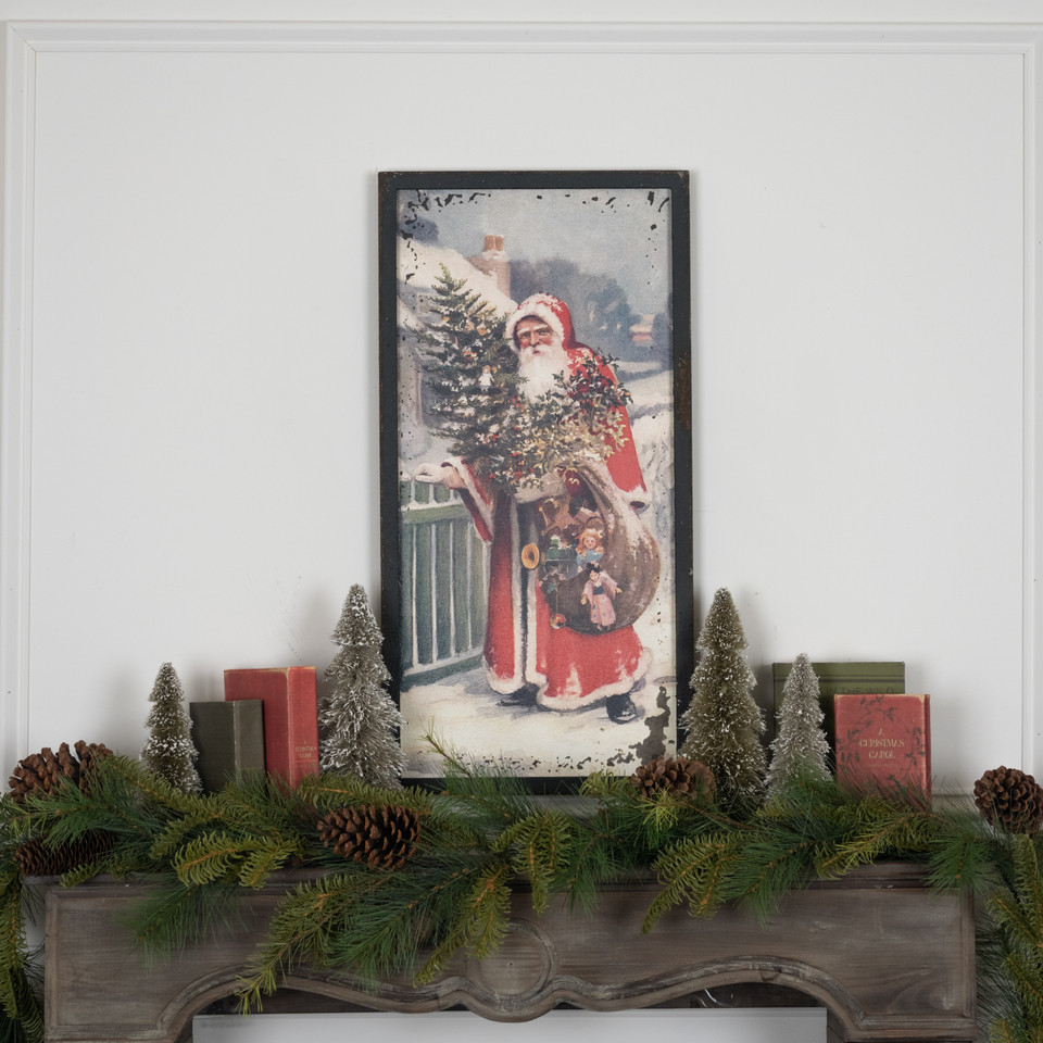 28" TRAVELING SANTA PRINT
