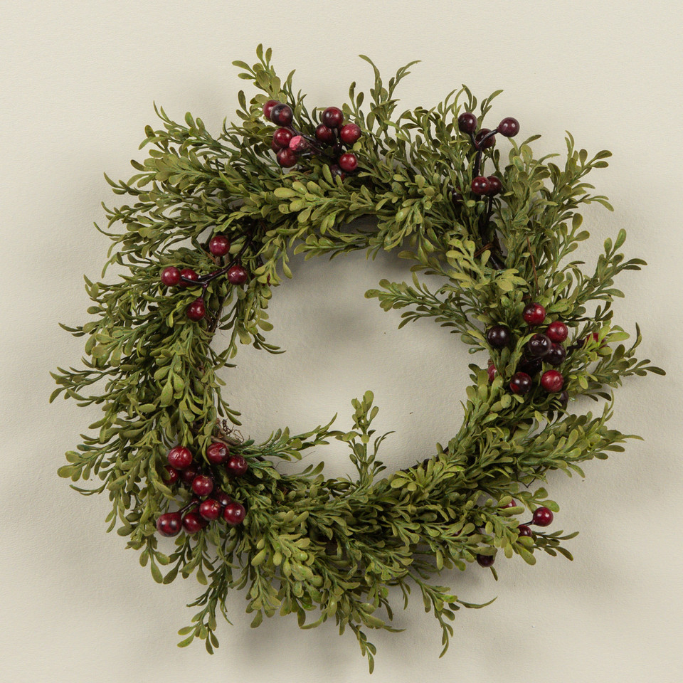 9" MINI LEAF CANDLE RING W/ BURGUNDY BERRIES