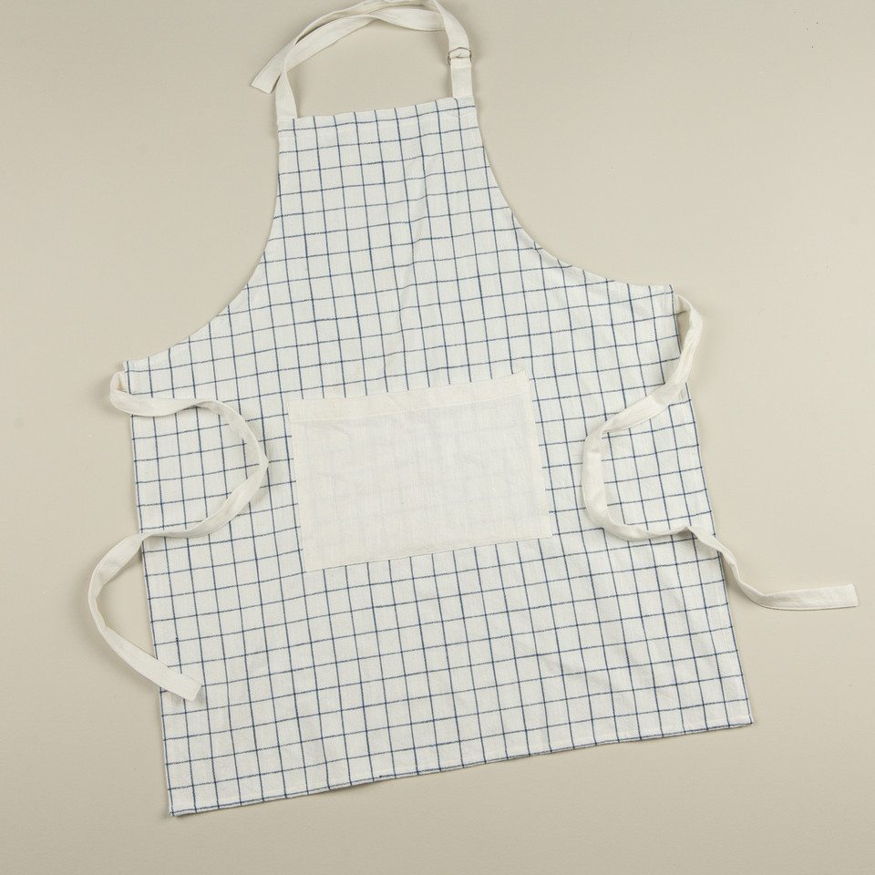 BLUE & WHITE APRON
