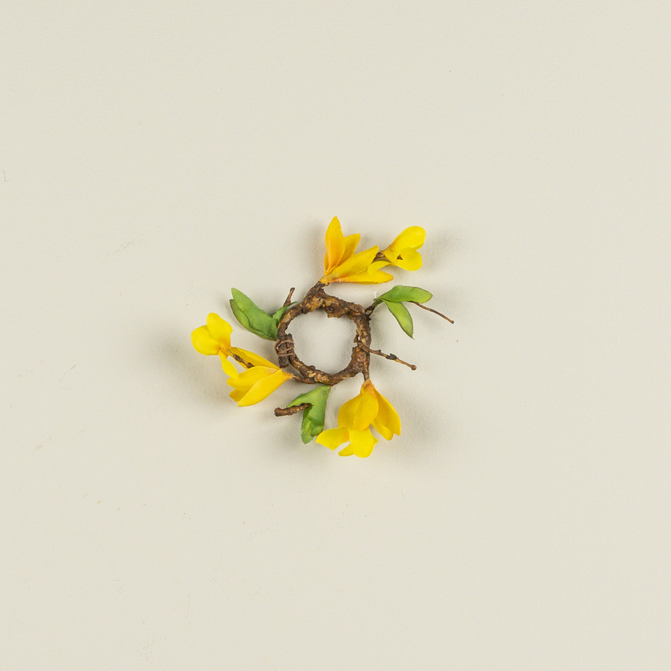 3" YELLOW FORSYTHIA TAPER CANDLE RING