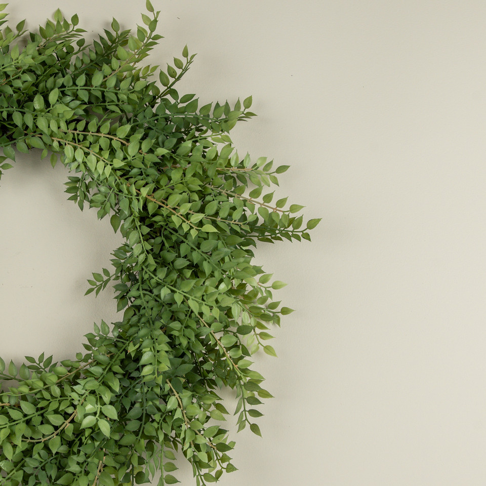 26" MINI SMILAX WREATH