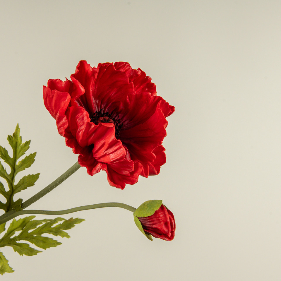 25" RED POPPY STEM