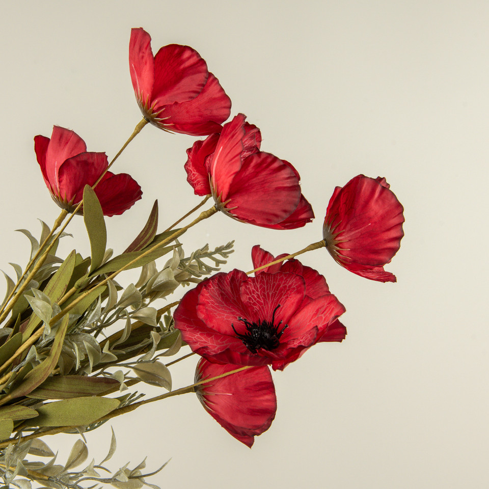 22" RED POPPY BUSH