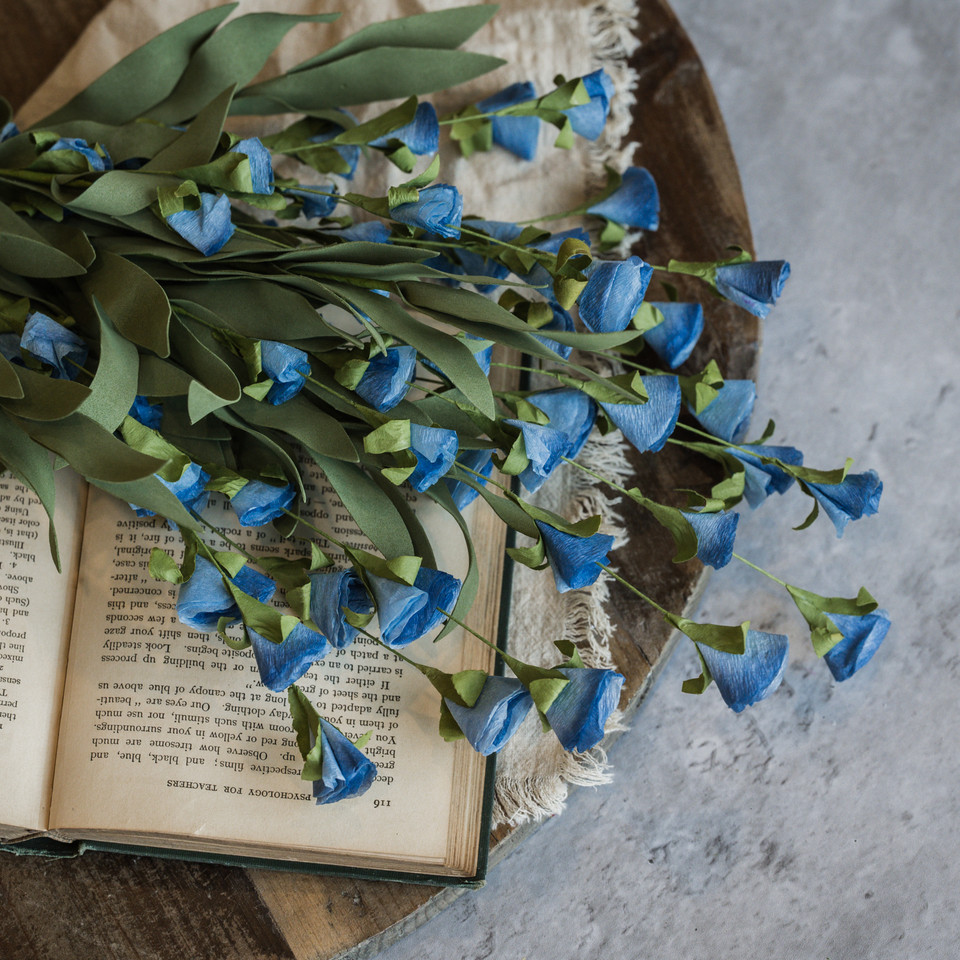 22.5" BLUE PAPER WILDFLOWER BUSH