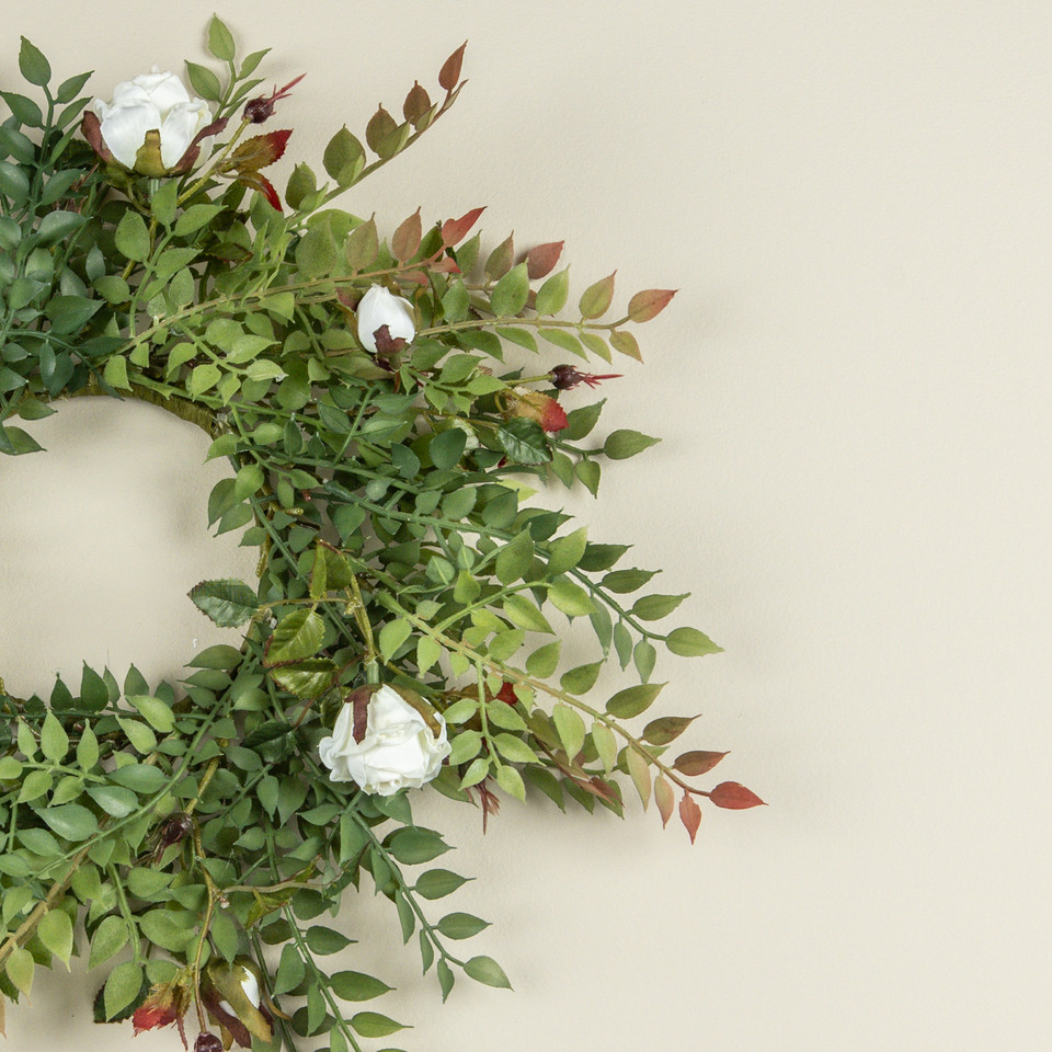 14" WHITE ROSE & SMILAX CANDLE RING