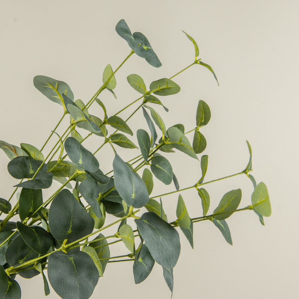 20" DARK GREEN EUCALYPTUS BUSH