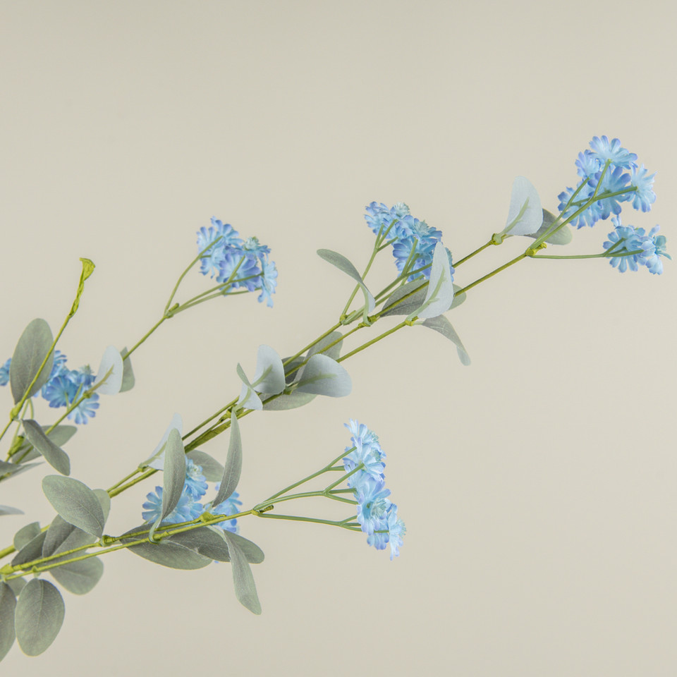 35" BLUE WILD DAISY SPRAY
