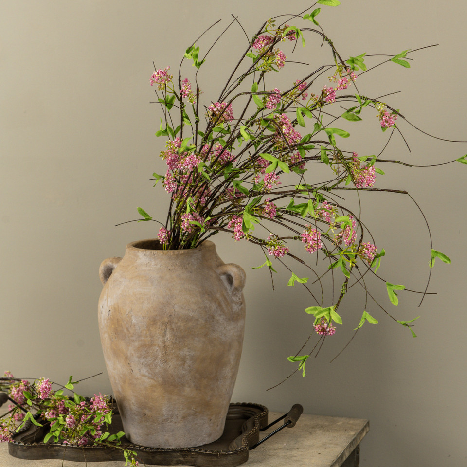 37" PINK BOXWOOD & WILDFLOWER VINE SPRAY