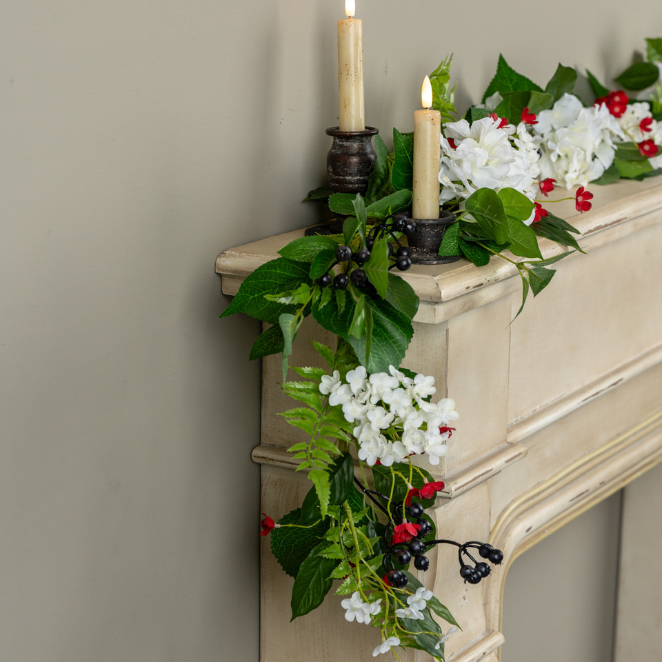 5' RED, WHITE & BLUE BERRY & HYDRANGEA GARLAND