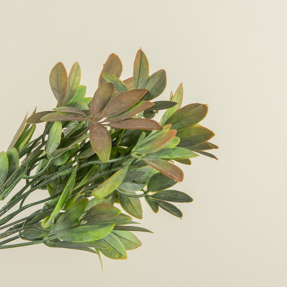 13.75" RUST TIPPED LEAF BUSH