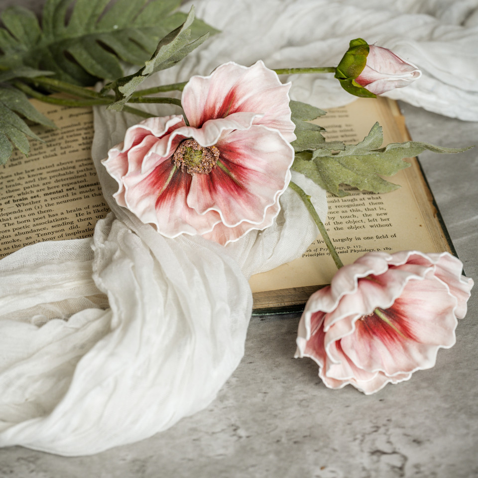 27" LIGHT PINK POPPY SPRAY