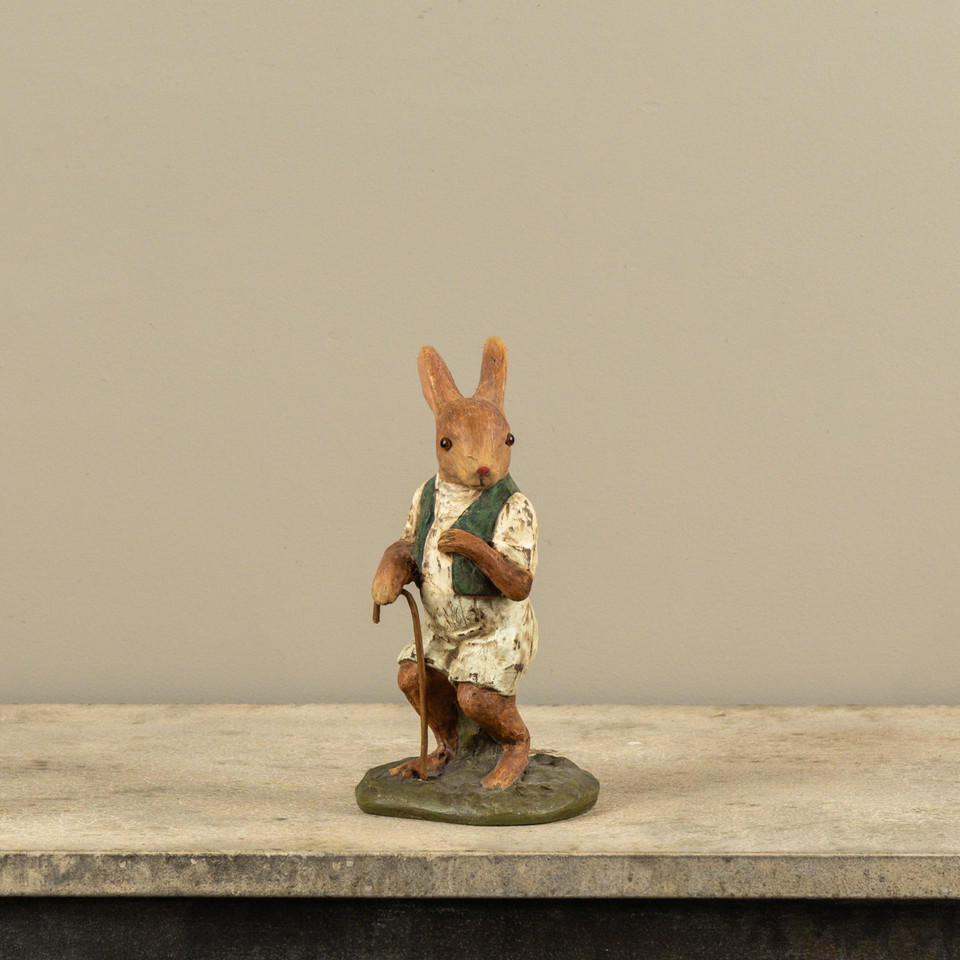 8.5" RABBIT W/ CANE
