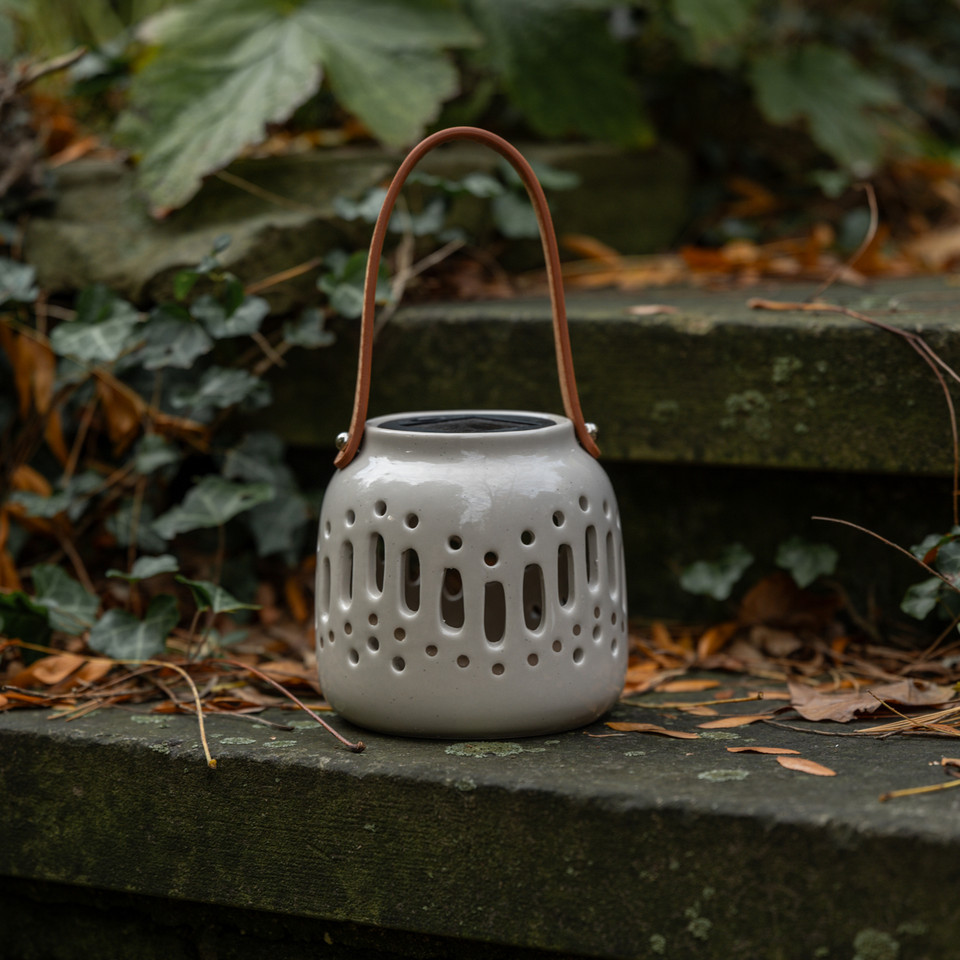 4.75" SOLAR CERAMIC LANTERN
