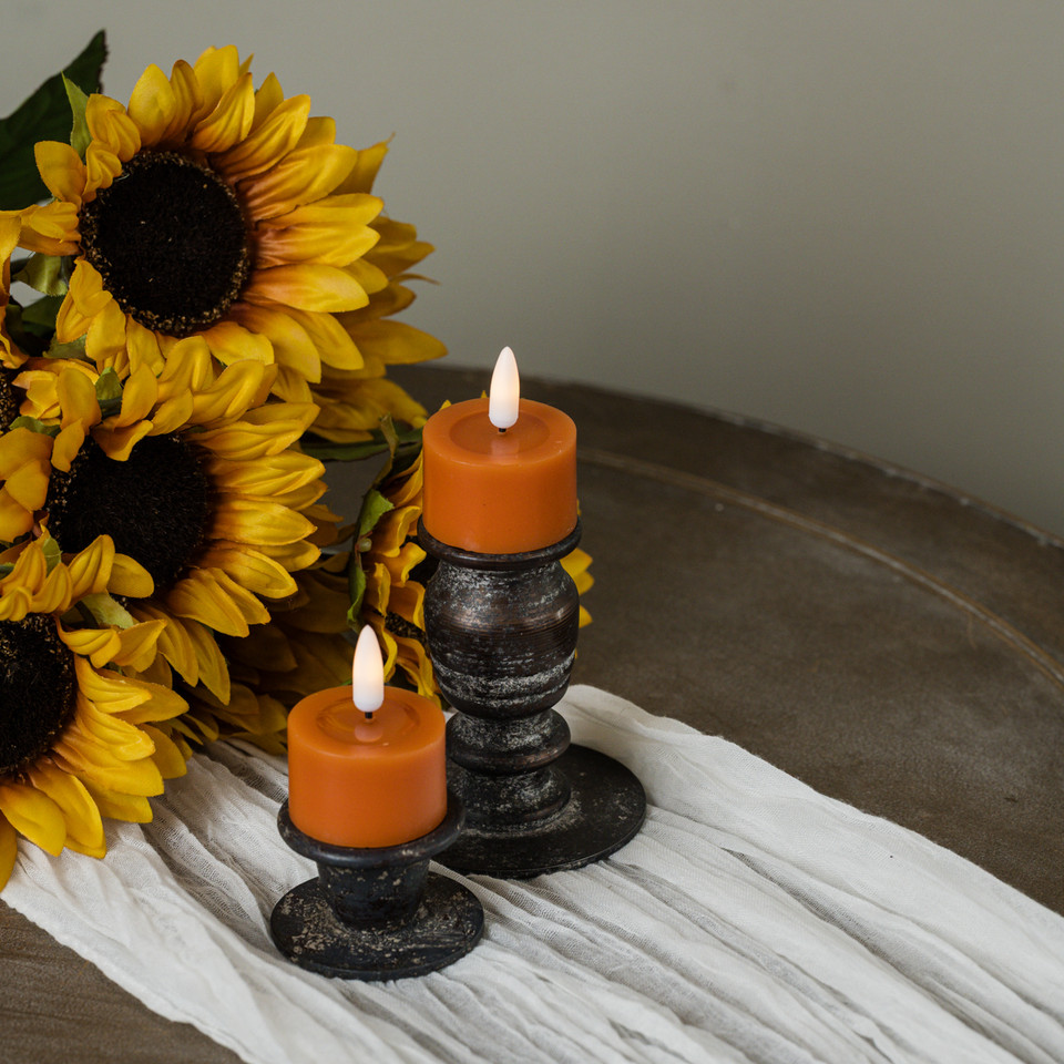 SET/ 2 - 3D FLAME ORANGE TEALIGHT CANDLES W/ MELTING EFFECT