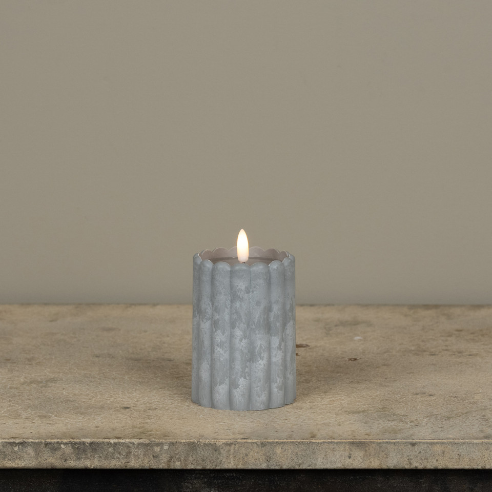4" OUTDOOR 3D FLAME GREY COLUMN PILLAR CANDLE