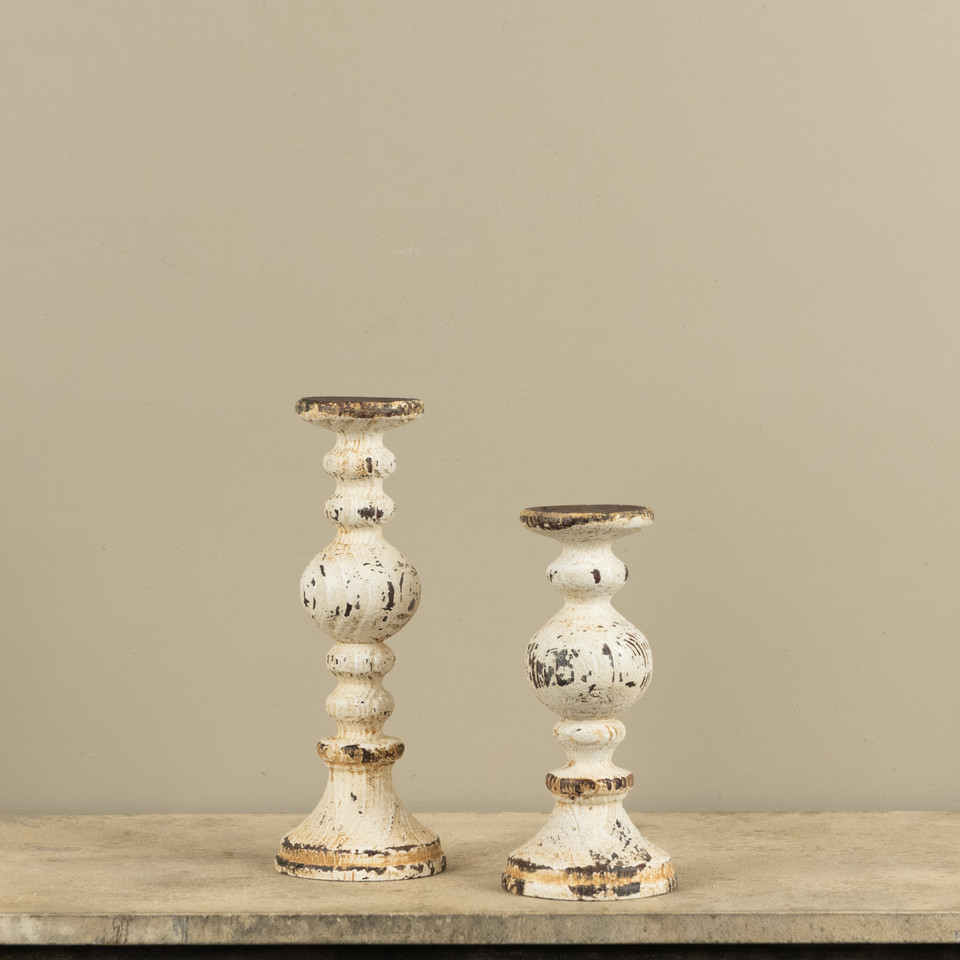 9.75" JOCELYN PILLAR CANDLE HOLDER