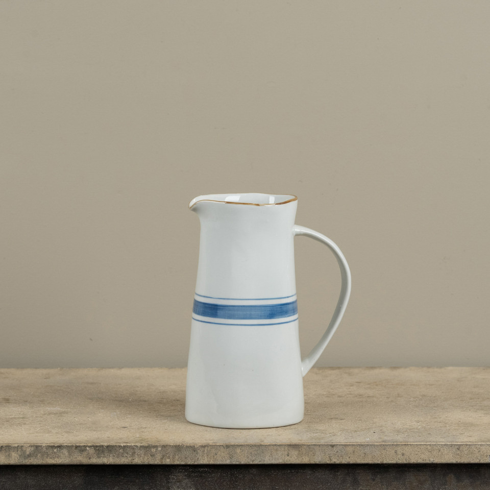 COZY COTTAGE PITCHER
