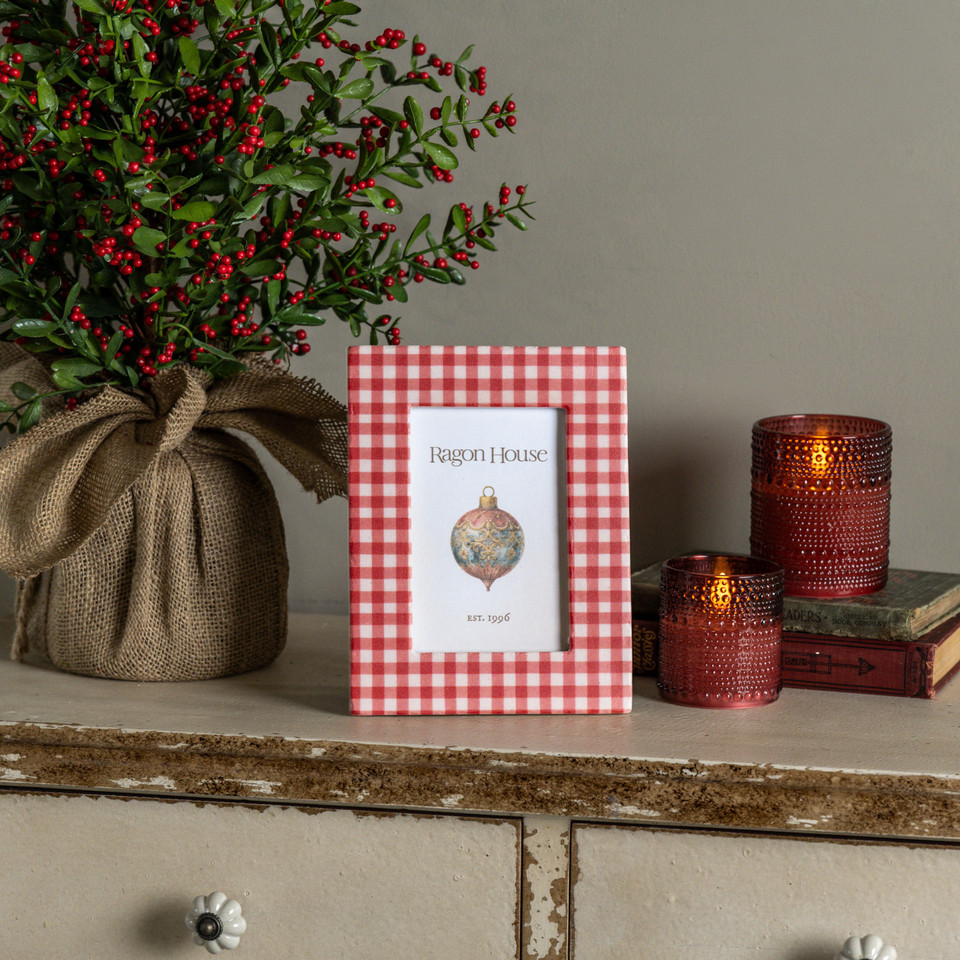 4" X 6" RED GINGHAM PHOTO FRAME