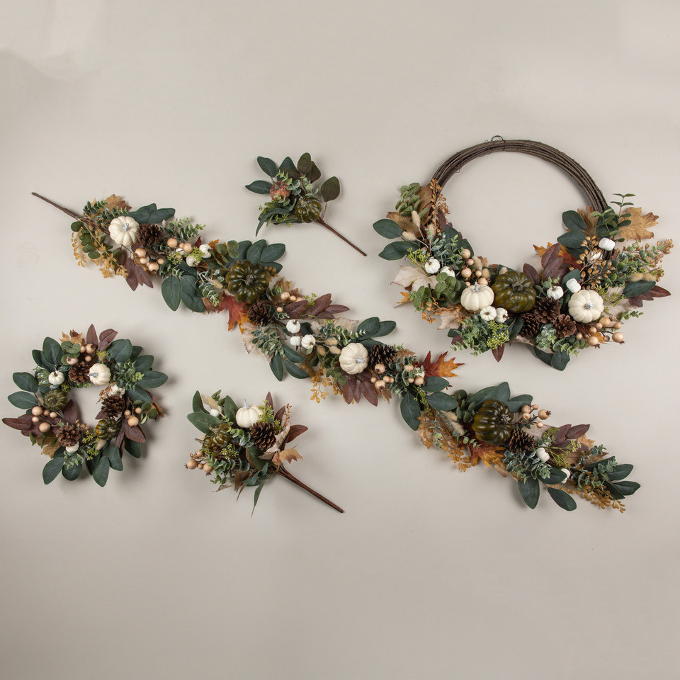 14" PUMPKIN & EUCALYPTUS PICK