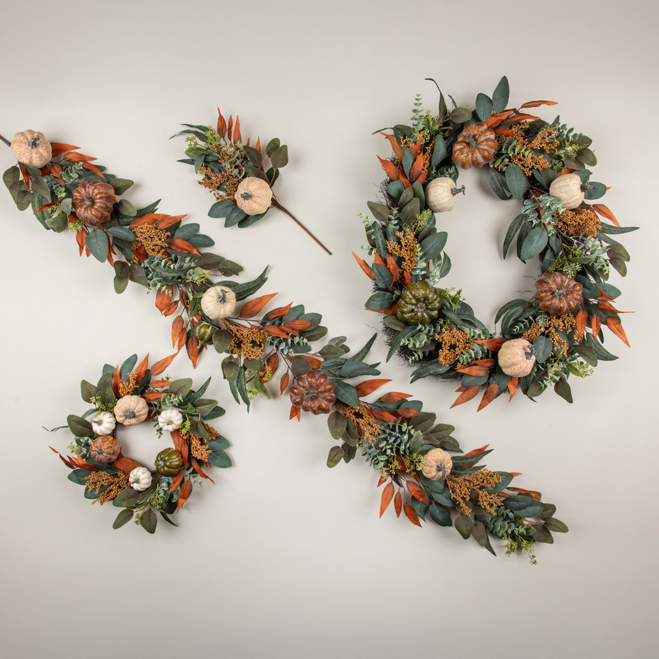 20" PUMPKIN & EUCALYPTUS PICK