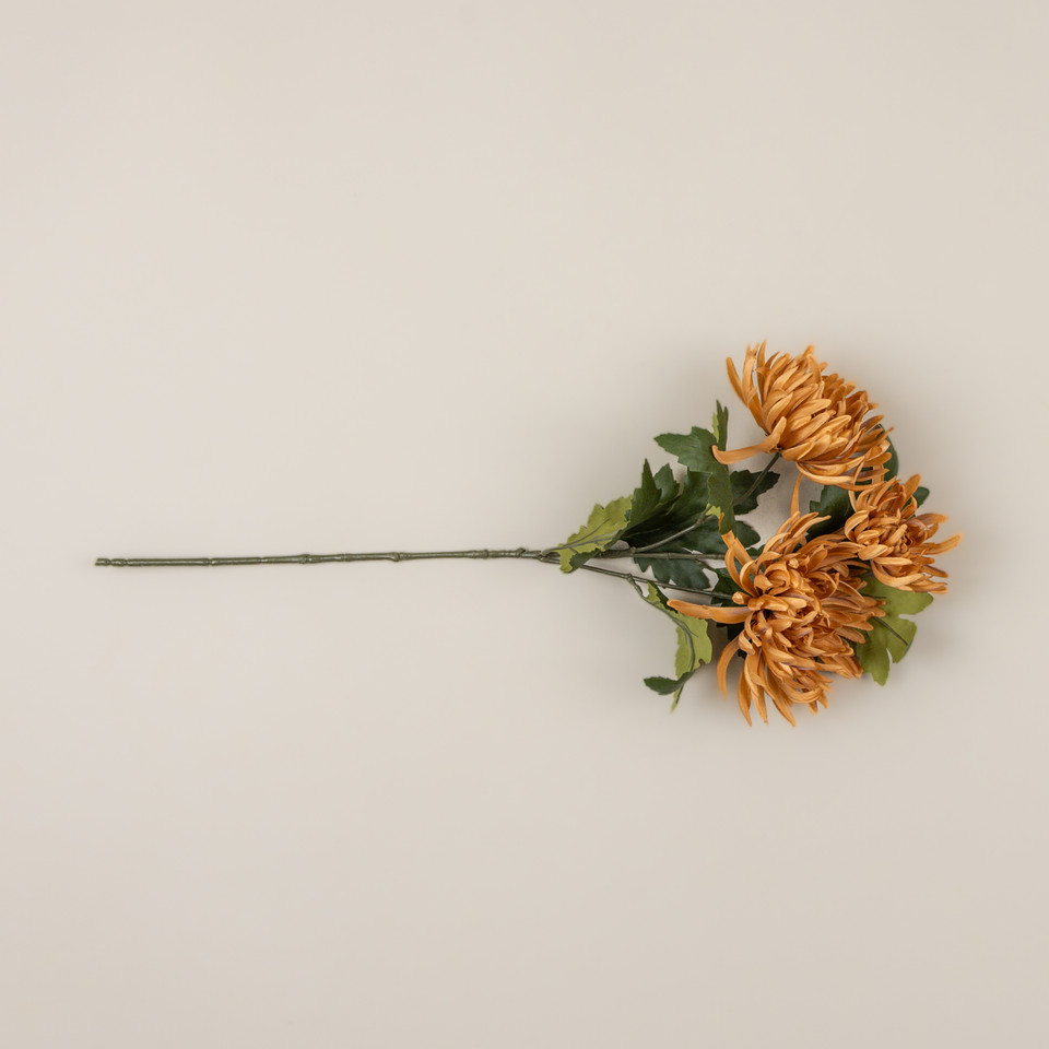 26" TAN MUM SPRAY