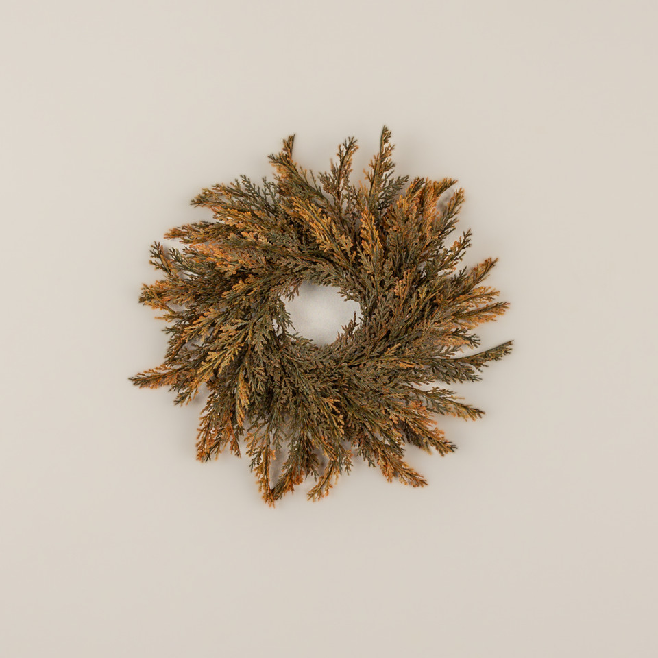 14" ORANGE TIPPED JUNIPER CANDLE RING