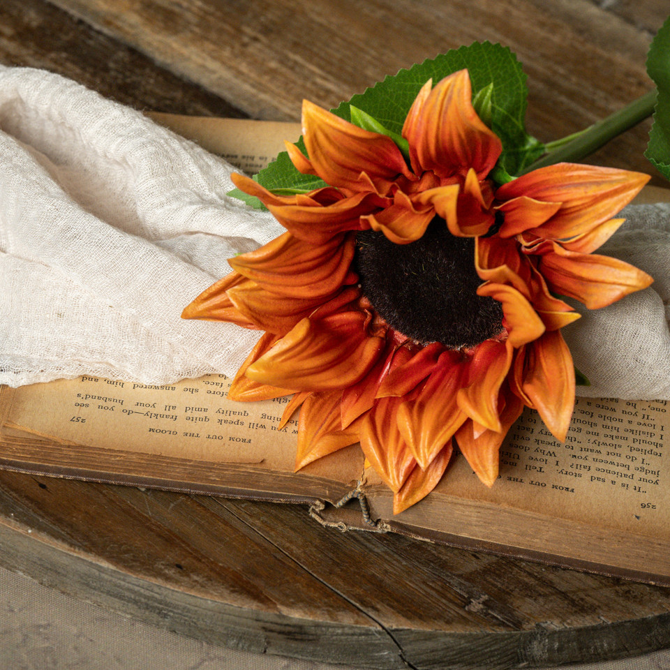 28.5" ORANGE SUNFLOWER STEM