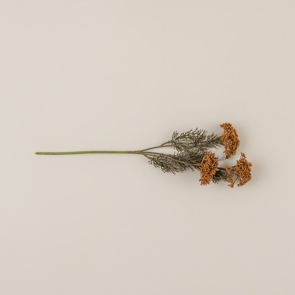 17"  ORANGE YARROW PICK