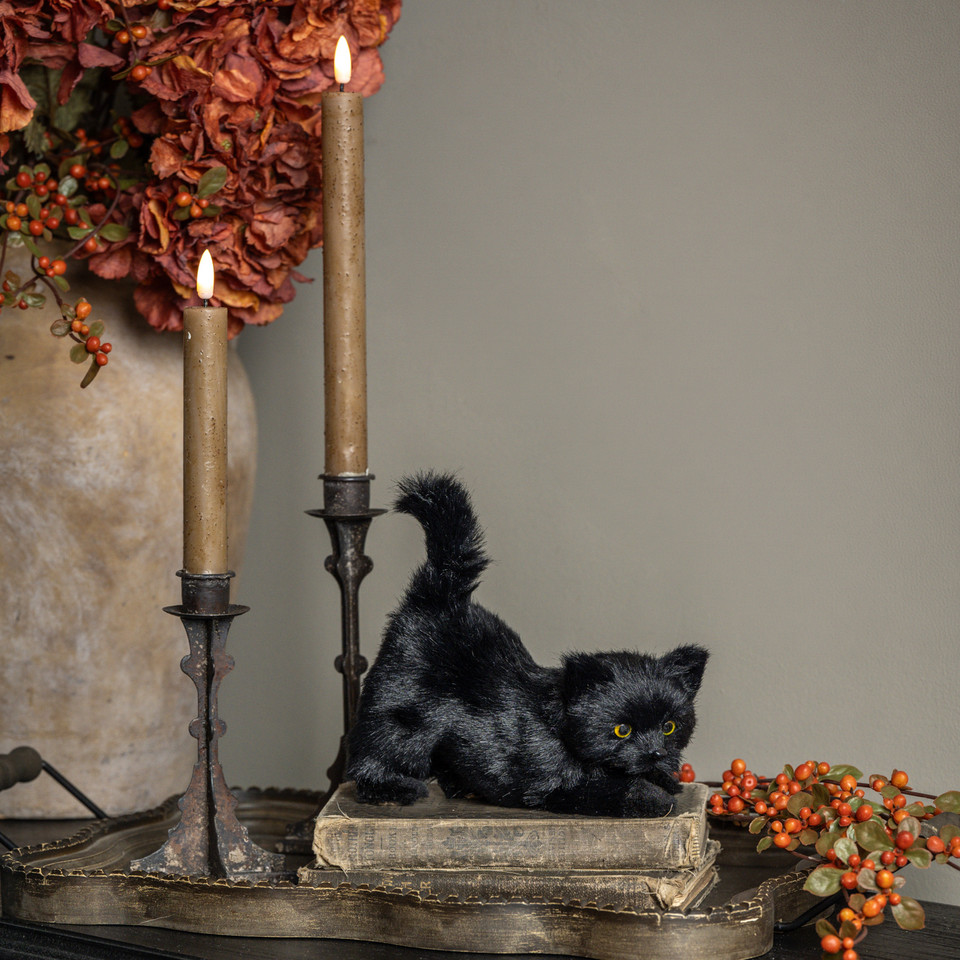 6.75" POUNCING BLACK CAT