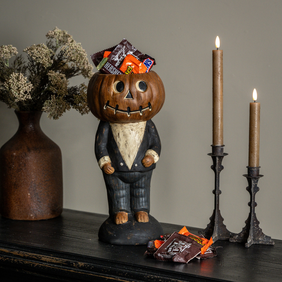 PUMPKIN BOY IN SUIT CANDY DISH