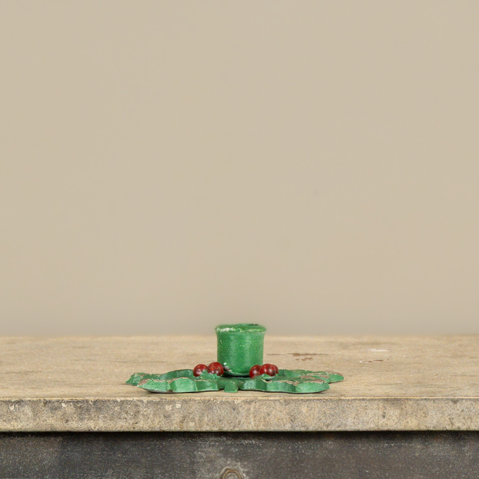 GREEN HOLLY TAPER CANDLE HOLDER