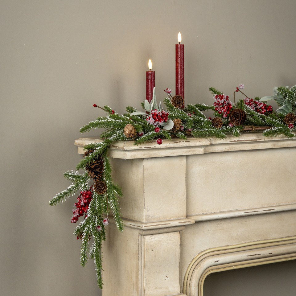 5' SNOWY PINE, LAMB'S EAR & RED BERRY GARLAND