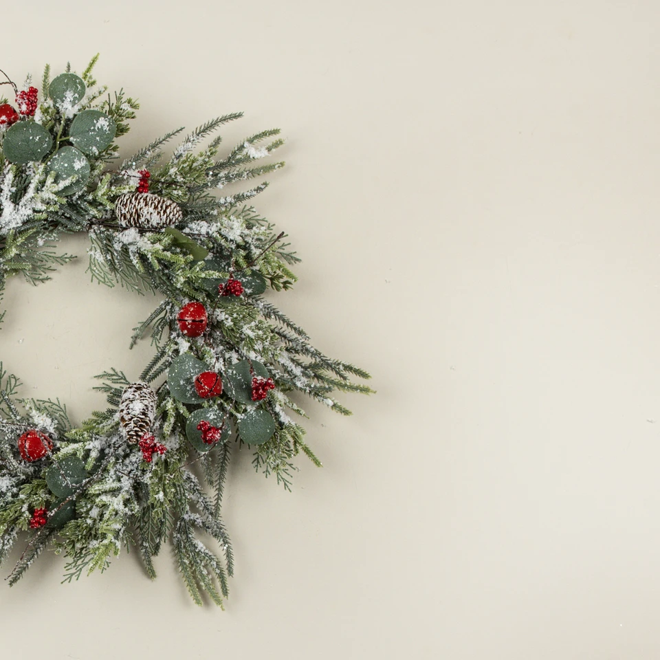 24" SNOWY PINE & CEDAR W/ BELLS & BERRIES WREATH
