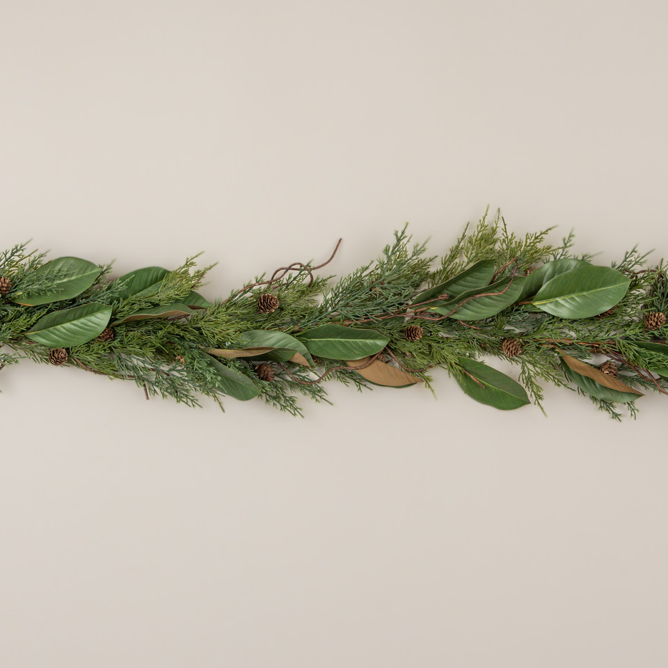 5' MAGNOLIA LEAF & PINECONE GARLAND