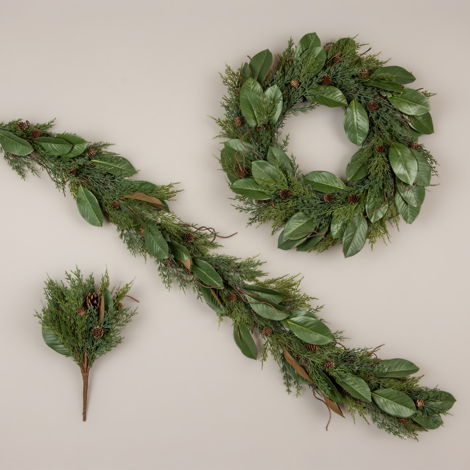 15.5" MAGNOLIA LEAF & MIXED PINECONE BUSH