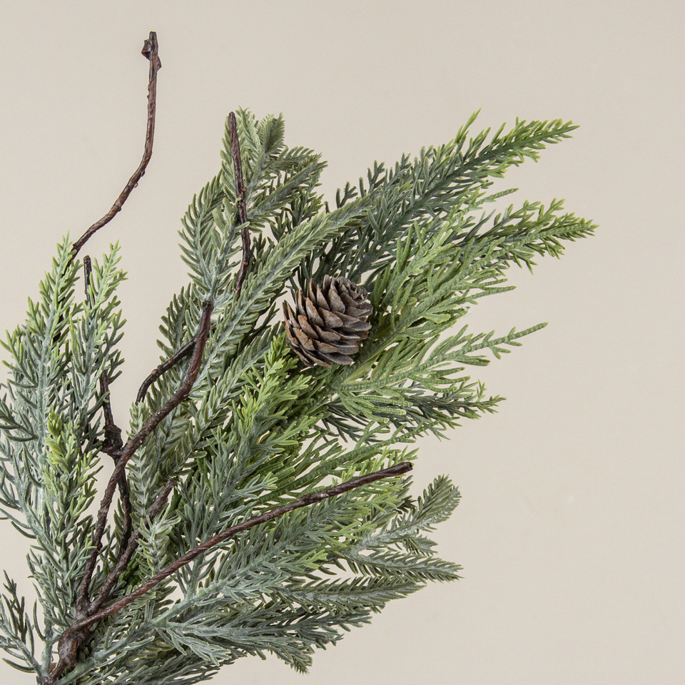 16" JUNIPER, PINE & BERRY PICK