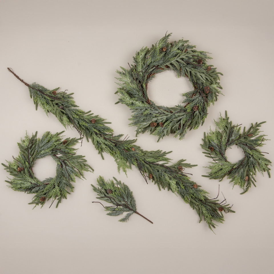 16" JUNIPER, PINE & FAUX TWIG CANDLE RING