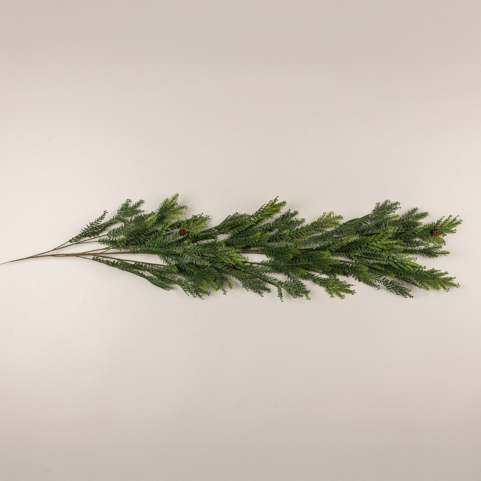4.75' EASTERN HEMLOCK & PINECONE GARLAND