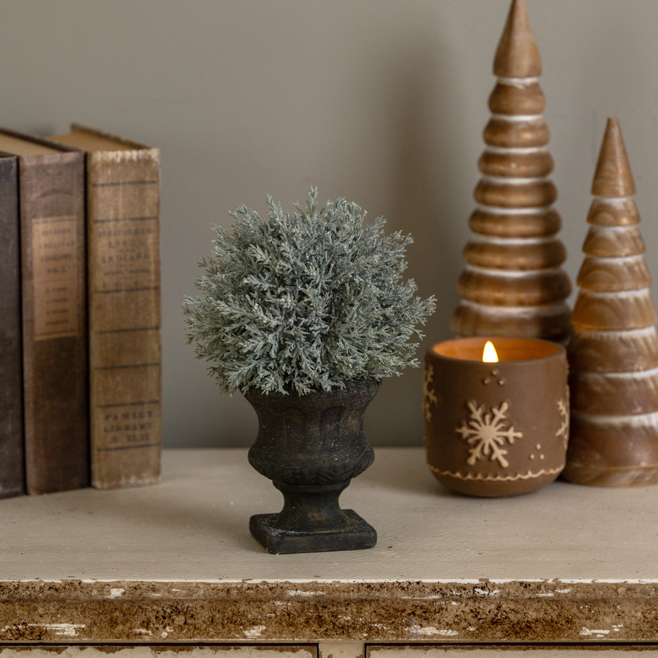 8" PRICKLY PINE BALL IN URN