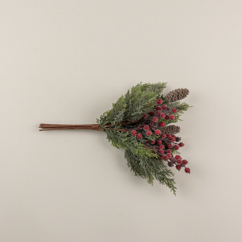 21" CEDAR, PINECONE & RED BERRY BUNDLE