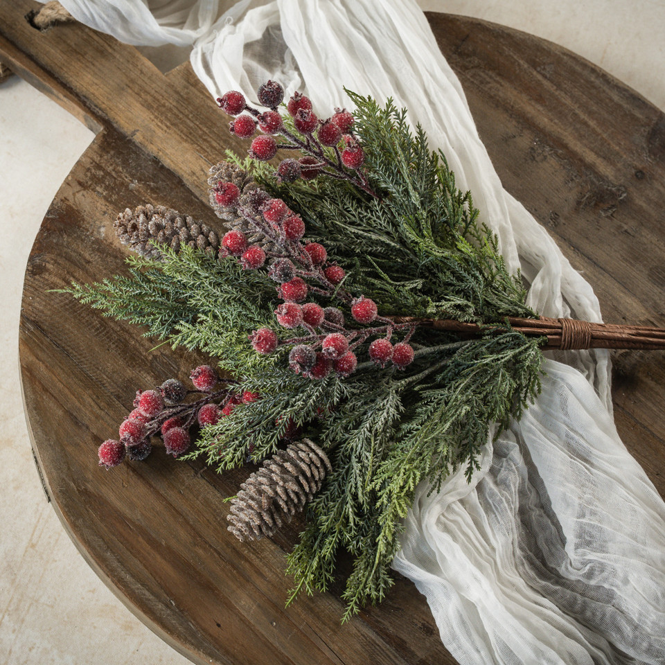 21" CEDAR, PINECONE & RED BERRY BUNDLE