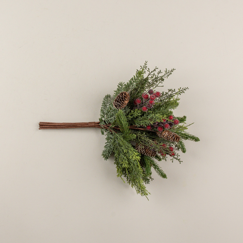 19" MIXED CEDAR, PINE & RED BERRY BUNDLE