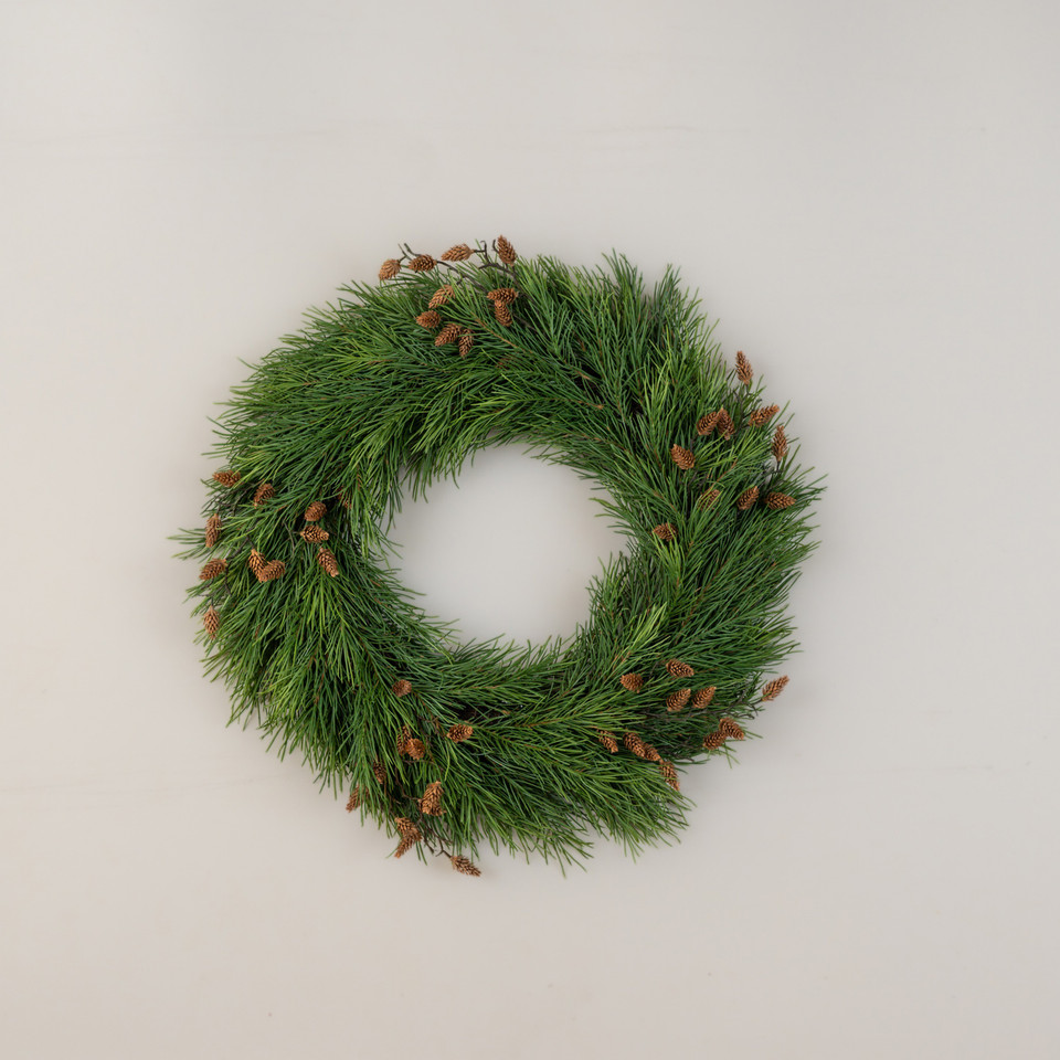 21" PINE NEEDLE W/ PINECONE WREATH