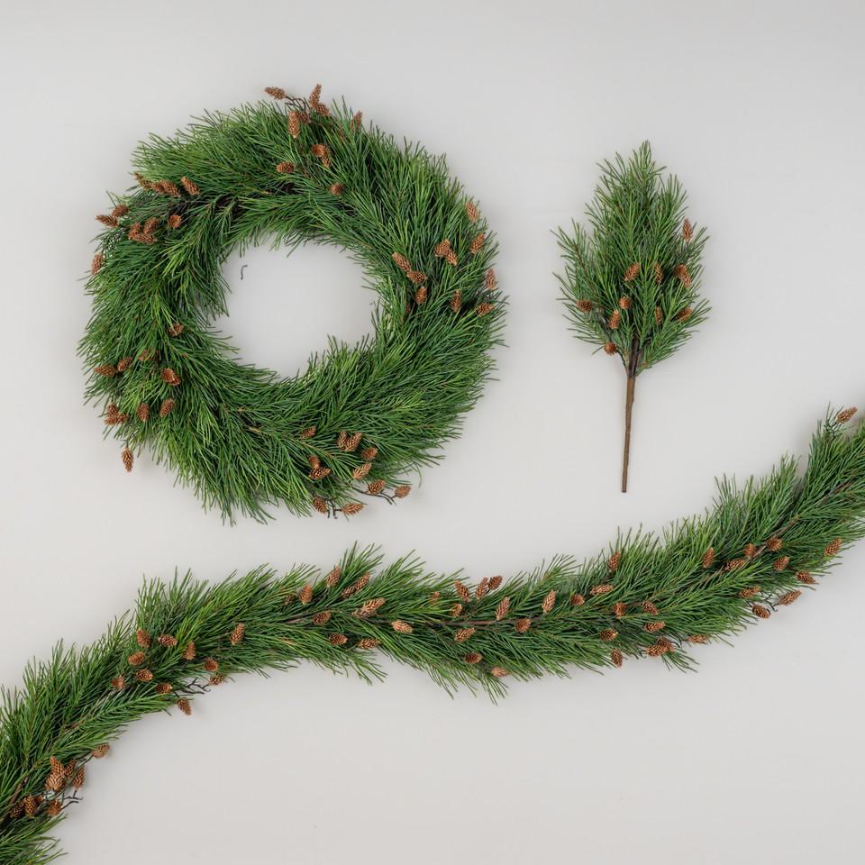 18" PINE NEEDLE W/ PINECONE PICK
