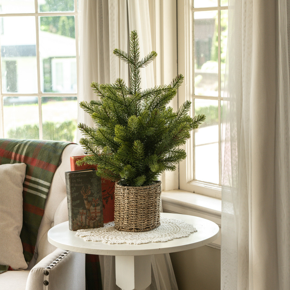 25" PINE TREE IN BASKET