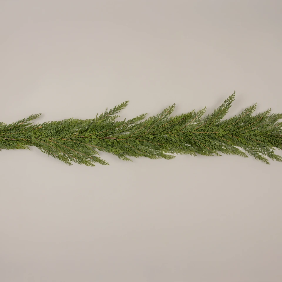 6' SOFT TOUCH CEDAR GARLAND